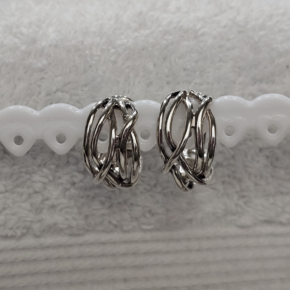 Silpada Clip-on 925 Silver Intertwined Crossover Hoop Earrings Rare - Picture 7 of 13